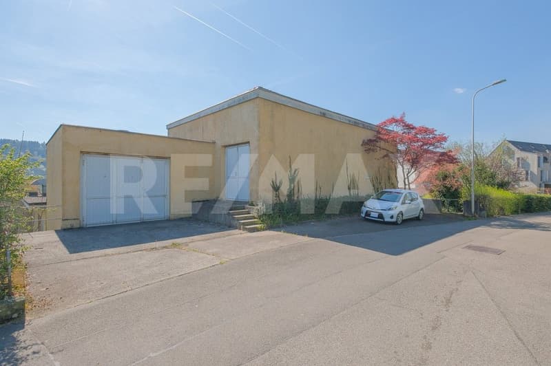 Grundstück 5'515 m² (3'701 m² Bauland) an unverbaubarer Aussichtslage (7)