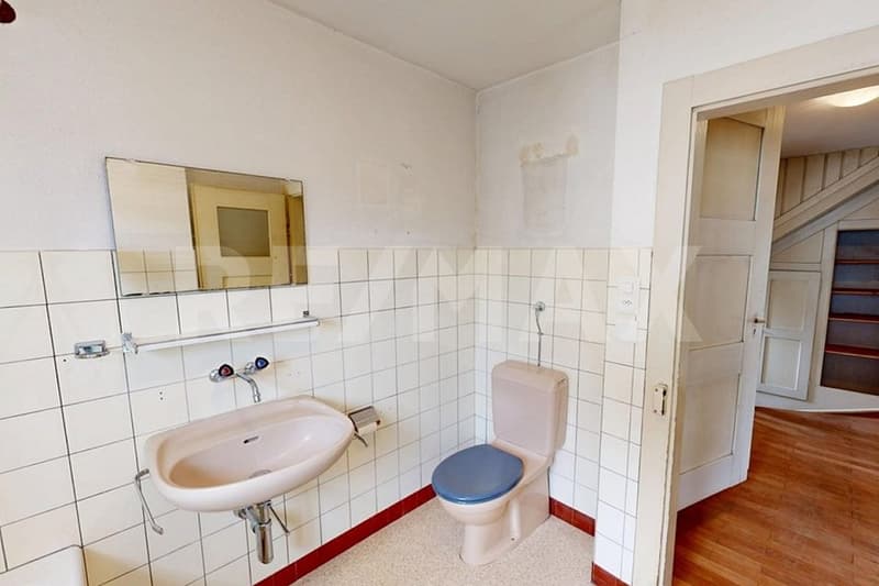 Historisches 4 Zimmer-Reiheneckhaus (9)
