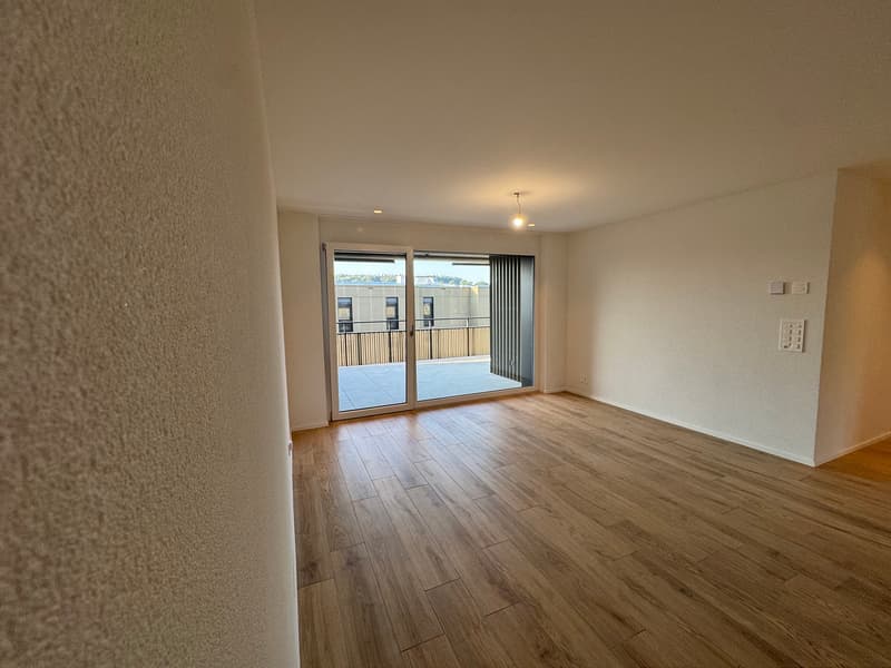05596 - Appart. 3½ PCES - IMP. CHAMP-RIOND 8 - MATRAN (2)