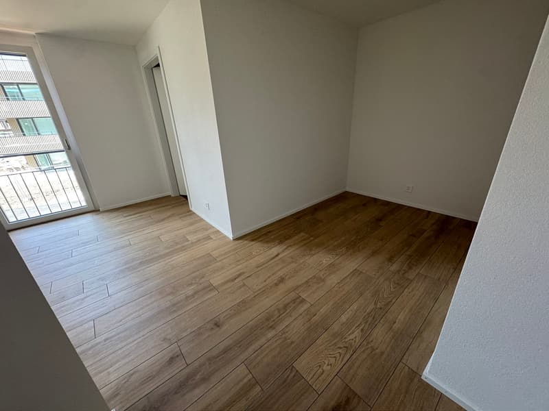 05682 - Appart. 4½ PCES - IMP. CHAMP-RIOND 22 - MATRAN (8)