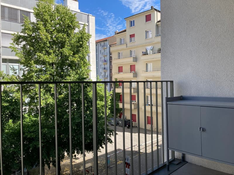 02909 - Appart. 2½ PCES - RUE JACQUES-GACHOUD 6 - FRIBOURG (6)