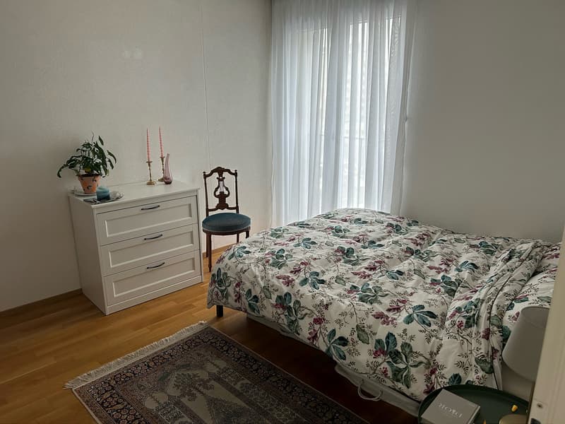 02909 - Appart. 2½ PCES - RUE JACQUES-GACHOUD 6 - FRIBOURG (2)