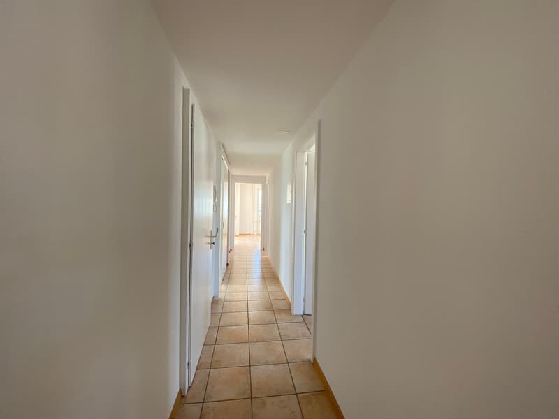 04796 - Appart. 3½ PCES - AV. BEAUREGARD 40 - FRIBOURG (5)