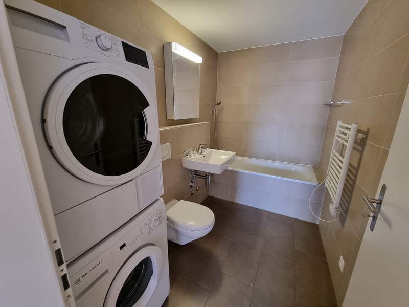 02922 - Appart. 3 PCES - RUE JACQUES-GACHOUD 6 - FRIBOURG (5)