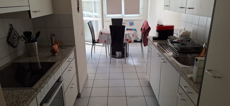 02510 - Appart. 2½ PCES - RUE LOCARNO 2 - FRIBOURG (4)