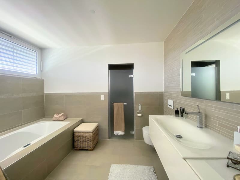 Magnifique maison d'architecte avec piscine et garage double (9)