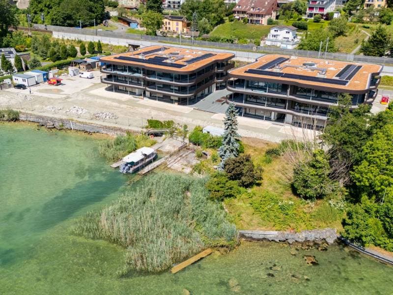 Face au lac ! Spacieux et volumineux (9)
