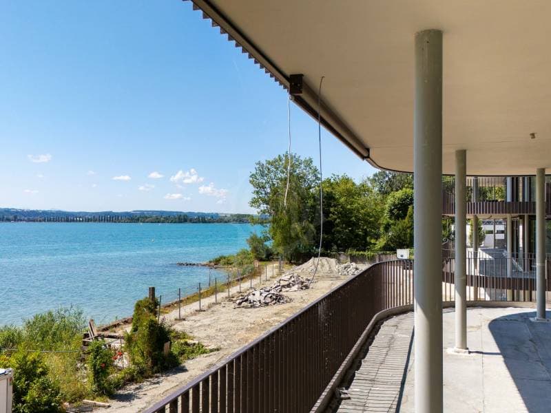Face au lac ! Spacieux et volumineux (6)