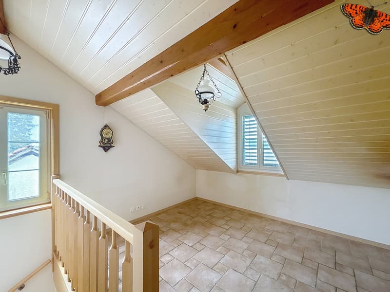 Charmante maison mitoyenne avec jolie parcelle à bâtir (7)
