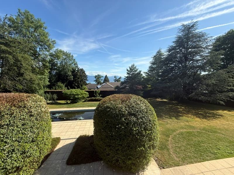Magnifique propriété dans un écrin de verdure à Lausanne (4)