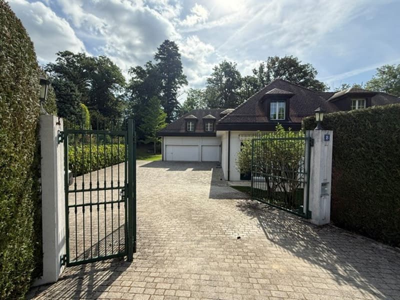 Magnifique propriété dans un écrin de verdure à Lausanne (2)