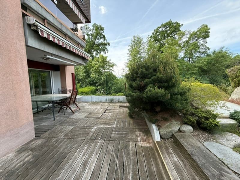 Spacieux appartement de 5.5 pièces à Savigny (12)