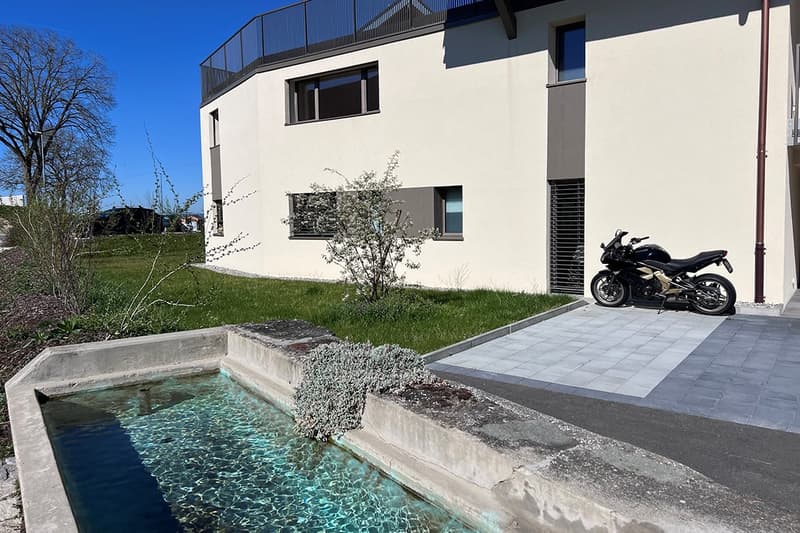 Duplex d’exception 5.5 pièces – terrasse panoramique et cadre idyllique (10)