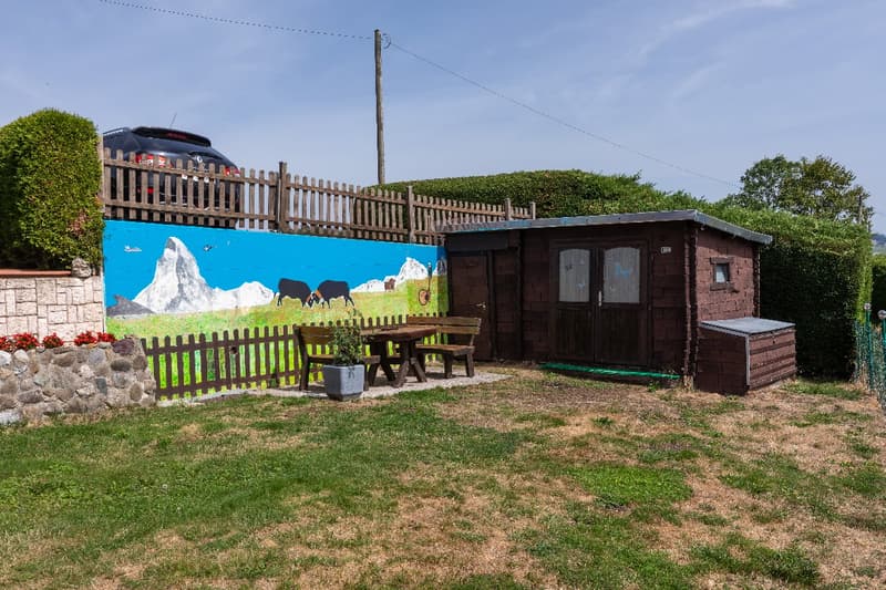 EN EXCLUSIVITÉ – Chalet avec vue imprenable sur les Préalpes fribourgeoises (22)