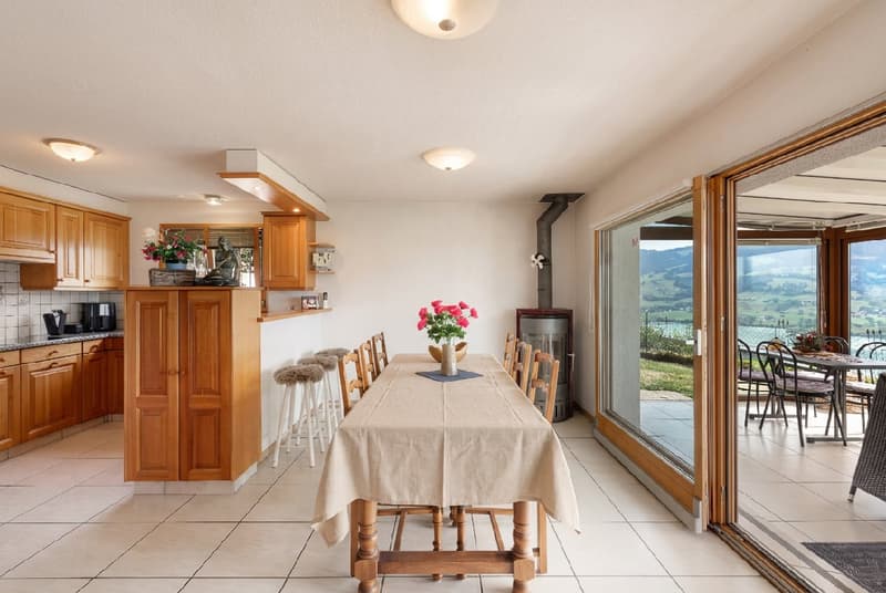 EN EXCLUSIVITÉ – Chalet avec vue imprenable sur les Préalpes fribourgeoises (8)