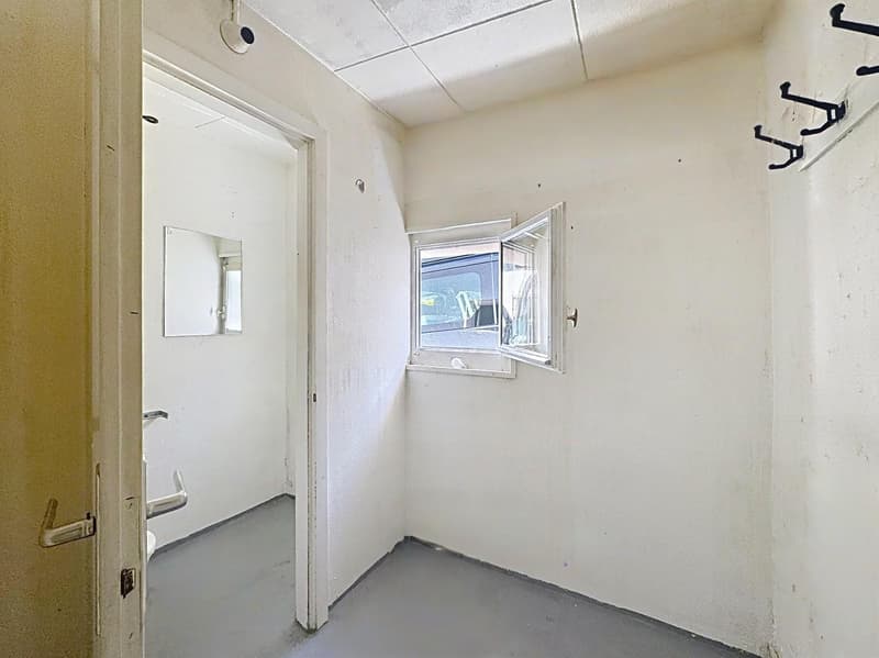 Local commercial de 70m² - Fort potentiel d'aménagement (2)