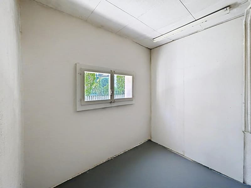 Local commercial de 70m² - Fort potentiel d'aménagement (4)