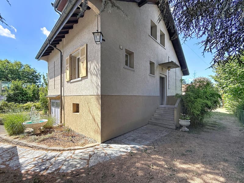 Charmante maison individuelle avec jardin (1)