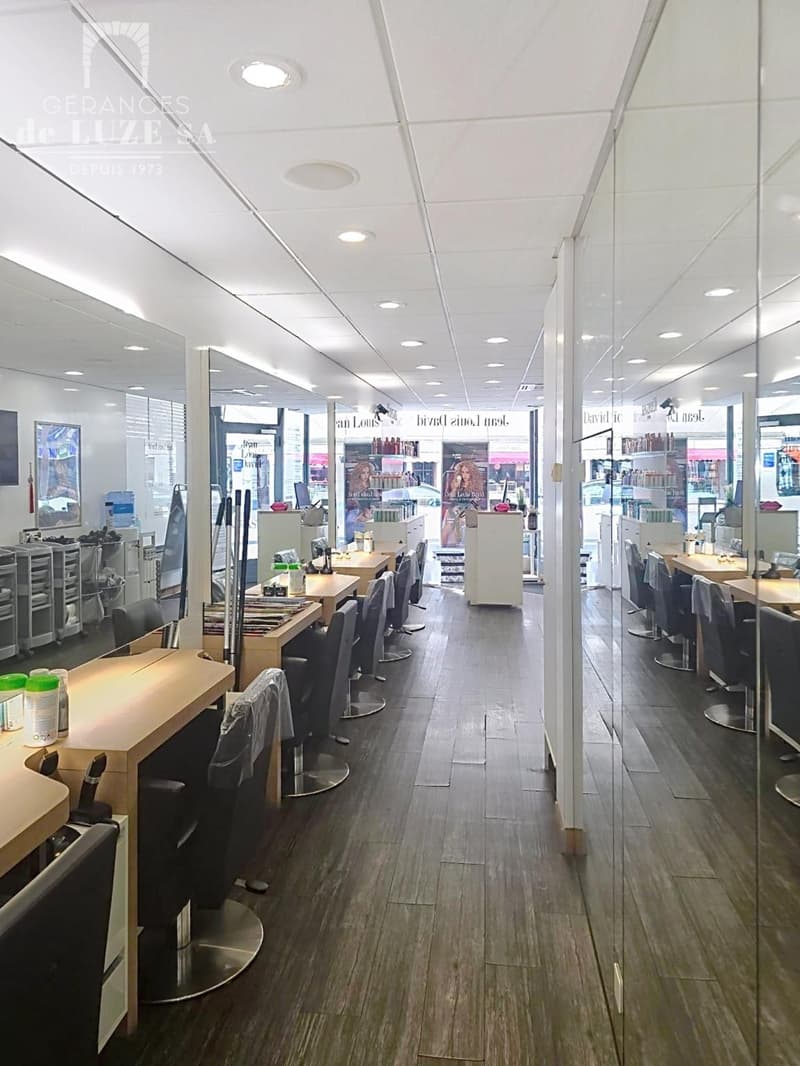 Salon de coiffure à remettre à Morges (3)