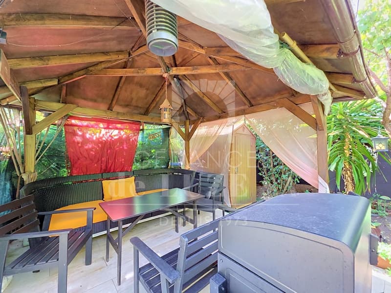 EN EXCLUSIVITÉ ? VILLA FAMILIALE DE 6 PIÈCES AVEC JARDIN PRIVATIF (10)
