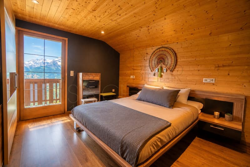 Chalet à Gryon avec studio indépendant, vue sur les montagnes. (12)