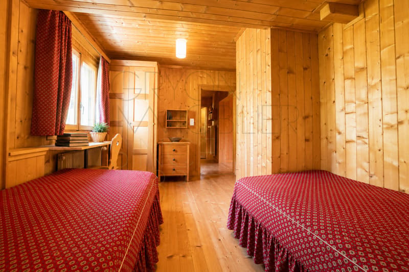 Chalet familial de 6,5 pièces à Gryon, proche des commodités (7)