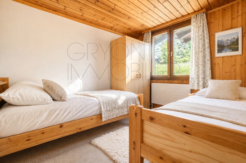 Appartement 2,5 pièces aux Arsets avec balcon et soupente (5)