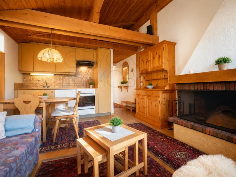 Appartement 2,5 pièces aux Arsets avec balcon et soupente (11)