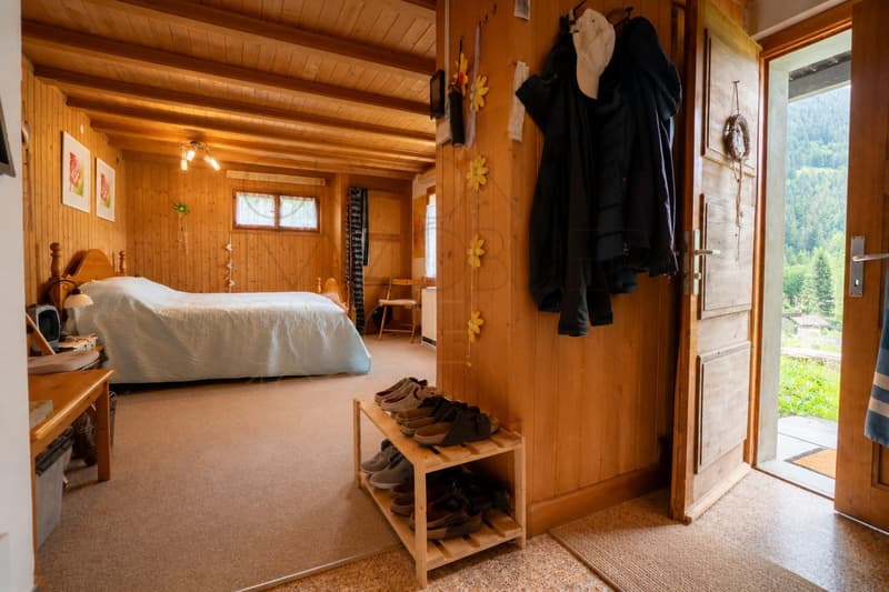 Chalet de 4,5 pièces à rénover à Gryon, vue et calme (12)