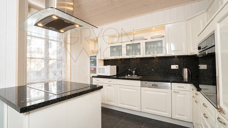 4.5 pièces lumineux dans ancien hôtel rénové, centre de Gryon (6)