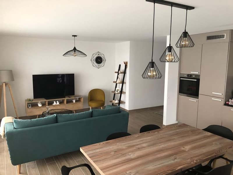 Très bel appartement de 3.5 pièces dans un charmant immeuble (2)
