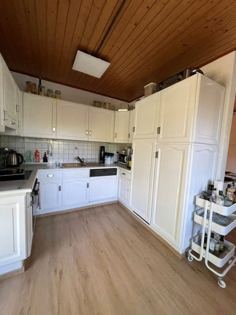 Jolie petite maison contigüe (2)