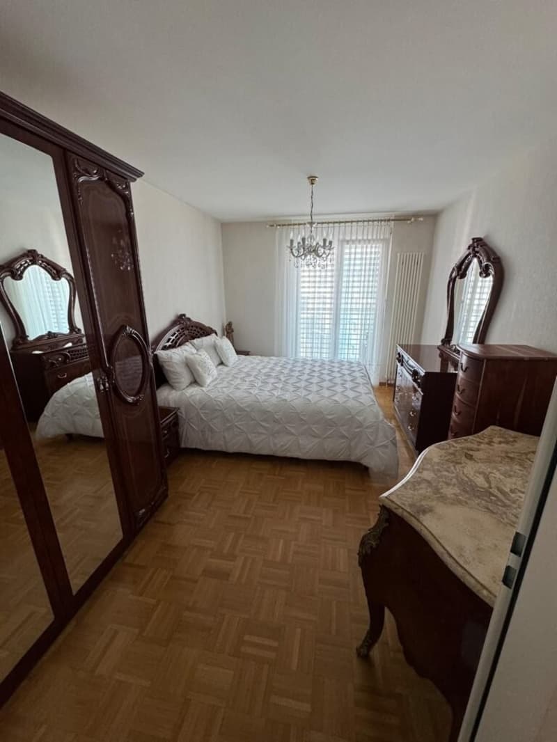 Appartement de 3.5 pièces au 4ème étage avec balcon à Vevey (2)