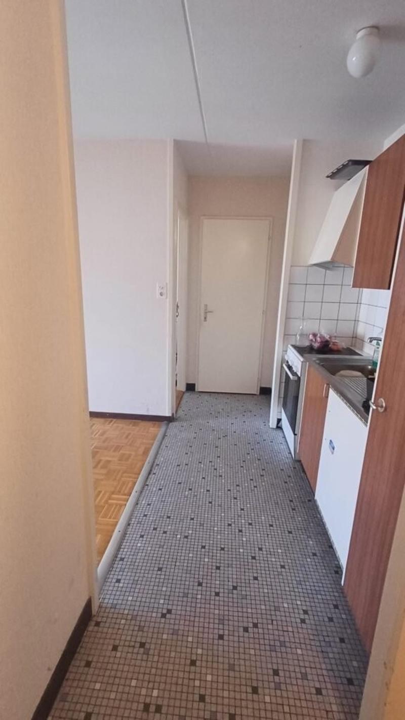 Appartement de 2 pièces au 5ème étage avec balcon à Renens (4)