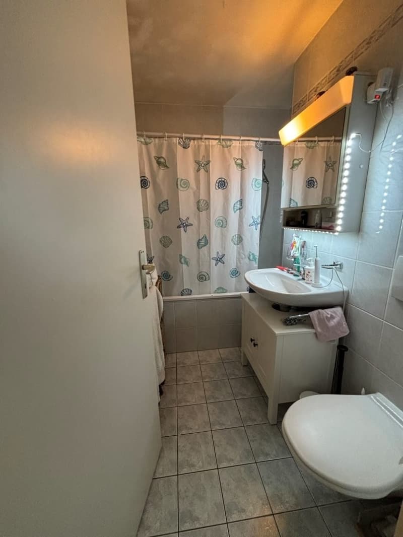 Appartement de 2.5 pièces au 2ème étage avec balcon à Morges (5)