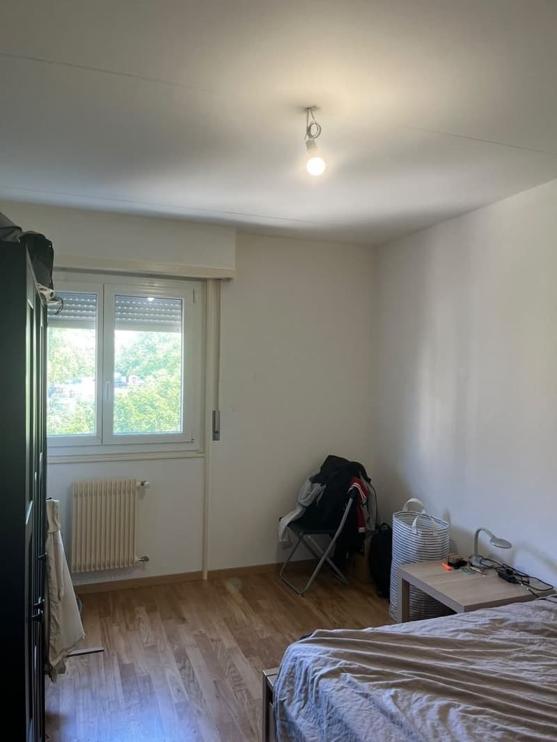 Appartement de 2.5 pièces au 3ème étage avec balcon à Renens (4)
