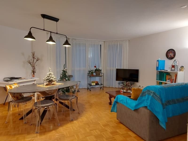 Appartement de 2.5 pièces au 4ème étage à Vevey (1)