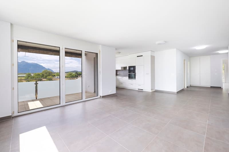 Lumineux appartement en attique de 4 pièces avec vue sur les montagnes à Bex (3)