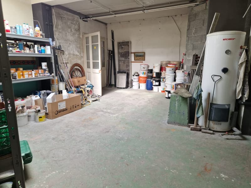 Grange à transformer – Créez votre futur logement au cœur de Bex (13)