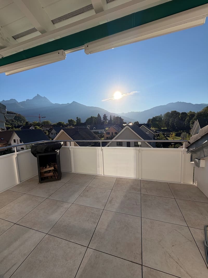 Bex : charmant appartement de 2,5 pièces avec balcon et vue sur les montagnes à Bex (1)
