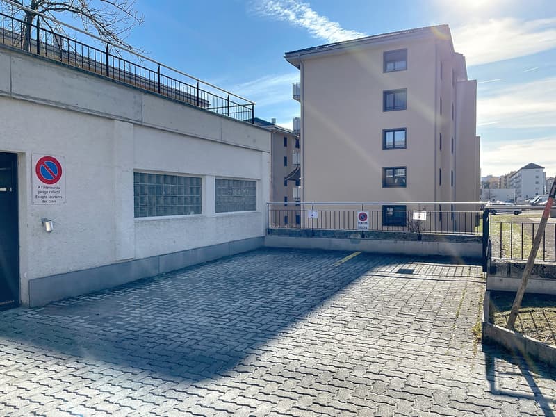 leopold-robert-146-place-exterieure_00000_036c563.jpg