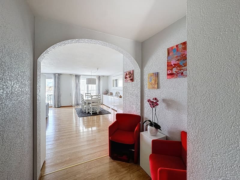 Appartement en attique de 5.5 pièces avec deux terrasses et deux balcons (7)