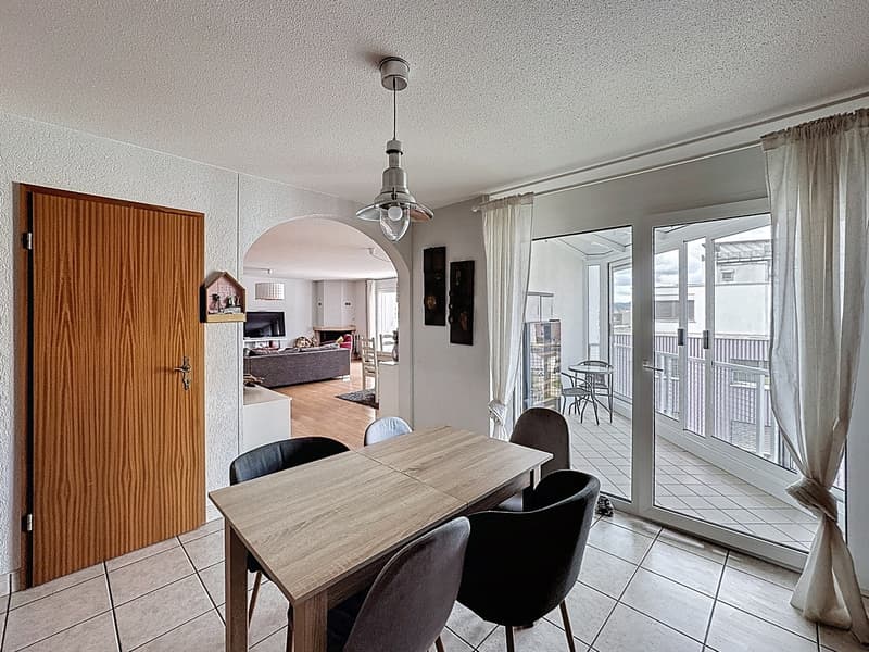 Appartement en attique de 5.5 pièces avec deux terrasses et deux balcons (6)