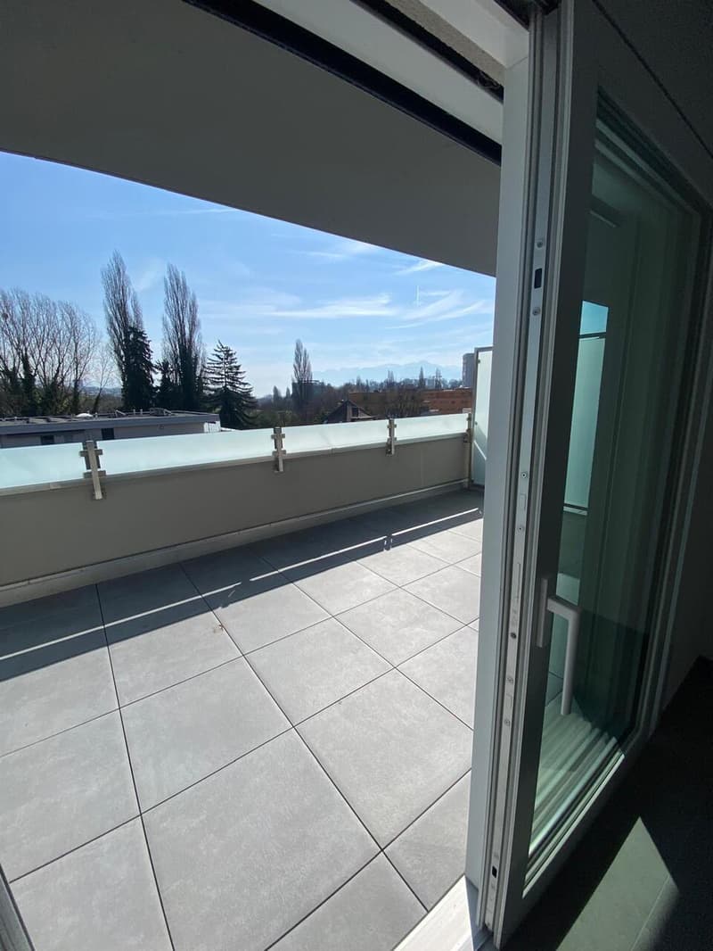 Studio Neuf En Attique proche UNIL / EPFL (8)