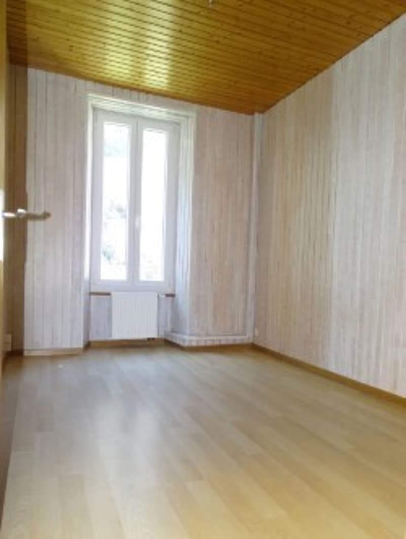 2.5 pièces au 1er étage (8)
