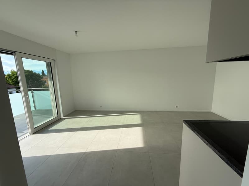 Studio Neuf au 2ème Etage avec grand balcon de 12 m2 proche EPFL / UNIL (5)