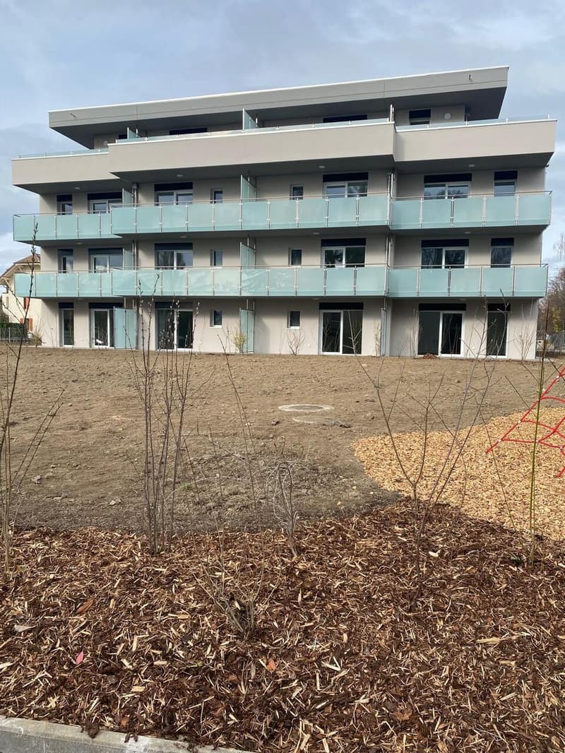 Studio Neuf au 2ème Etage avec grand balcon de 12 m2 proche EPFL / UNIL (3)