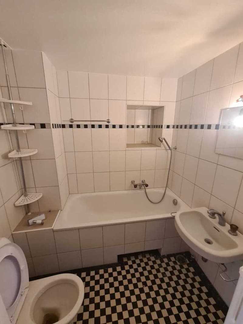 Appartement en duplex de 4.5 pièces entièrement rénové au 1er étage (9)