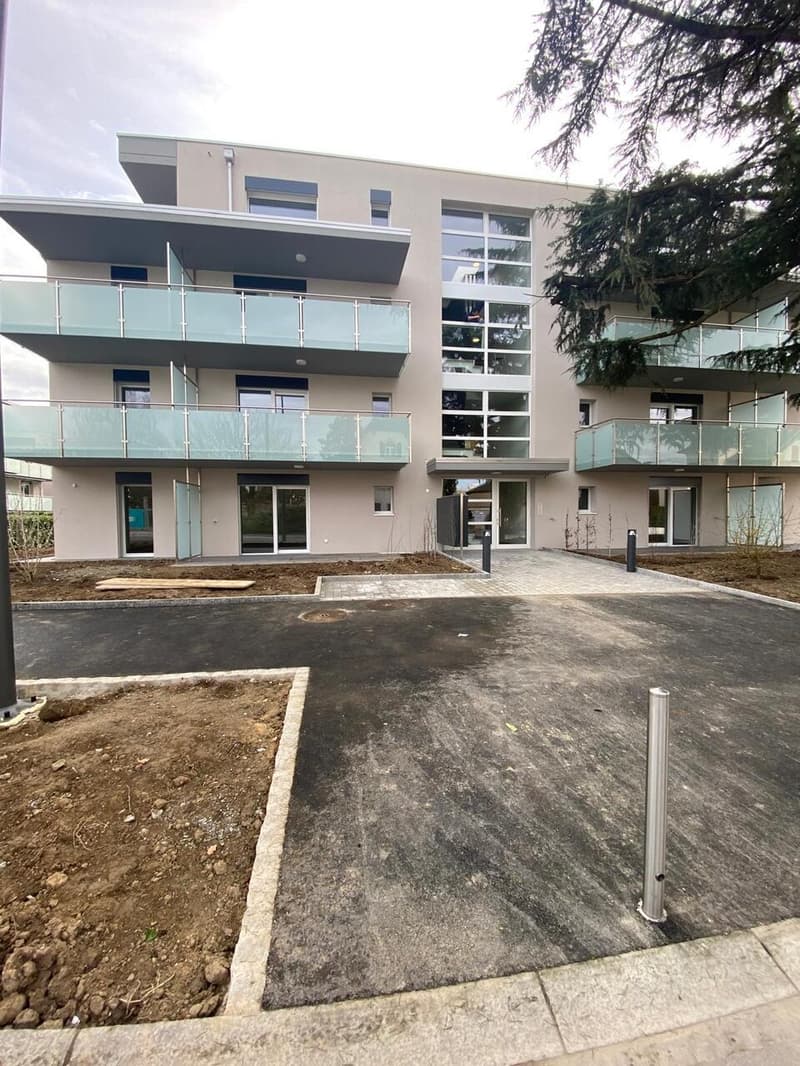 Studio Neuf au rdc avec terrasse de 13.5 m2 proche EPFL / UNIL (1)