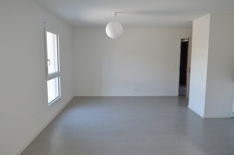 Studio au rez-de-chaussée (4)